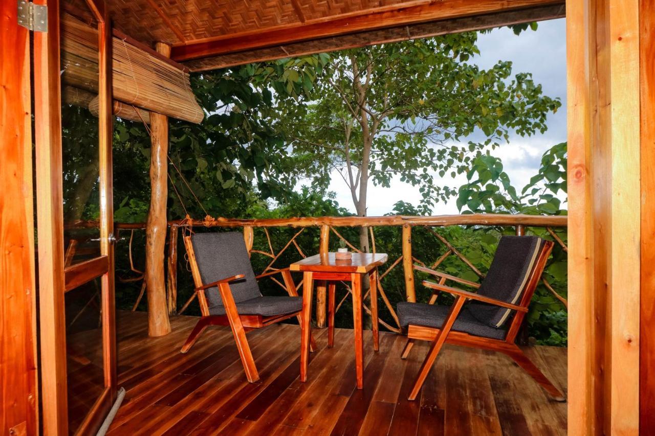 Nakabalo Guesthouse & Restaurant Siquijor Exteriör bild